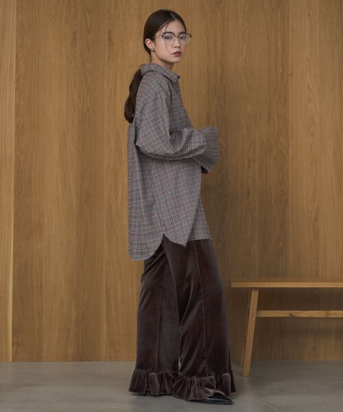 kivi（キヴィ）の「裾フレアベロアパンツ（その他パンツ・レディース・イエロー系/ブラウン/ブラック・FREE）」の22枚目の写真