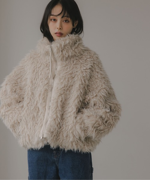 210nouve（トゥージュヌーブ）の「シープファー スタンドカラー ブルゾン（ブルゾン・レディース・ベージュ/ブラウン/チャコールグレー・FREE）」の5枚目の写真