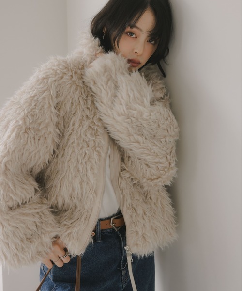 210nouve（トゥージュヌーブ）の「シープファー スタンドカラー ブルゾン（ブルゾン・レディース・ベージュ/ブラウン/チャコールグレー・FREE）」の6枚目の写真