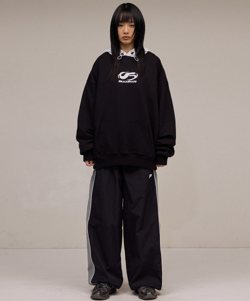 F.ILLUMINATE（フィルミネイト）の「スクラッチシンボルストリングフードパーカー-ブラック（パーカー・レディース・その他・SMALL/MEDIUM/LARGE）」の4枚目の写真