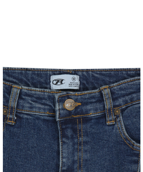 ROCKCAKE（ロックケーキ）の「Cargo Bootcut Jeans - Deep Blue（デニムパンツ・レディース・その他・SMALL/MEDIUM/X-SMALL）」の3枚目の写真