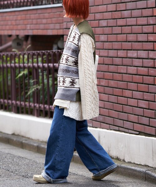 etsinta(エシンタ)の「【etsinta/エシンタ】リメイクミリタリーツイルカウチンベスト(ニット/セーター・レディース・カーキ・ONE SIZE)」の3枚目の写真