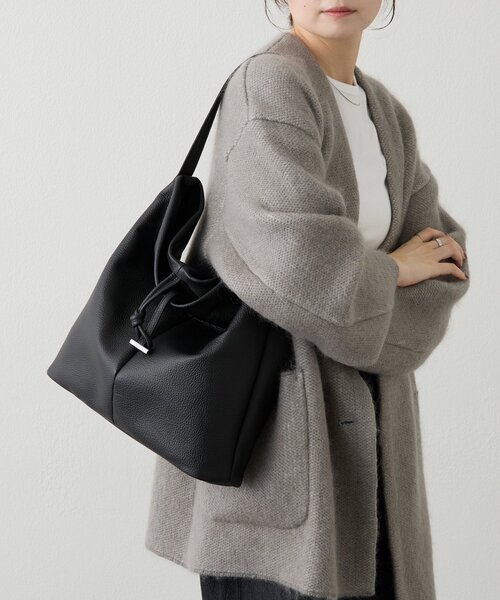 russet（ラシット）の「レザーワンショルダーバッグ（ショルダーバッグ・レディース・グレー系その他/ブラック・FREE）」の11枚目の写真