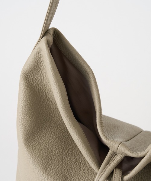 russet（ラシット）の「レザーワンショルダーバッグ（ショルダーバッグ・レディース・グレー系その他/ブラック・FREE）」の17枚目の写真