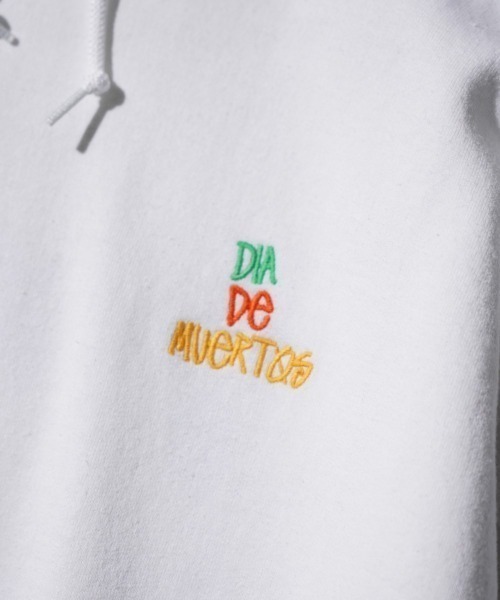 JERZEES（ジャージーズ）の「JERZEES ジャージーズ / "DIA DE MUERTOS"PULL HOODIE（パーカー・メンズ・ホワイト/ブラック・MEDIUM/LARGE/X-LARGE）」の11枚目の写真
