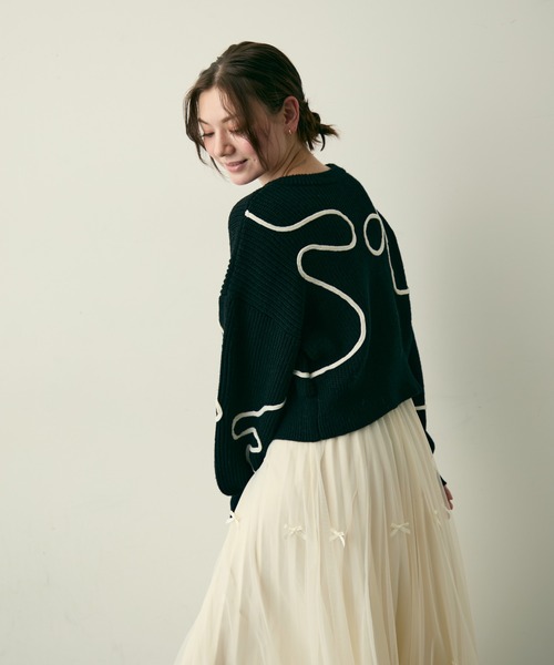 Lunea（ルネア）の「バイカラーニュアンスニットカーディガン（カーディガン/ボレロ・レディース・ホワイト/ブルー/ブラック・FREE）」の4枚目の写真