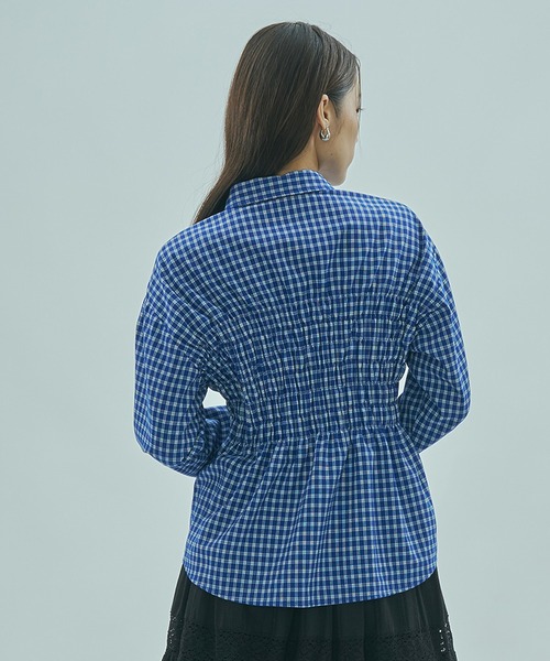 ROSE BUD(ローズバッド)の「SHIRRING SHIRT(シャツ/ブラウス・レディース・ブルー/ブラウン・ONE SIZE)」の14枚目の写真