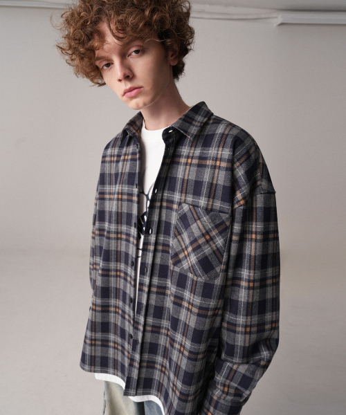 ZENDUST(ジェンダスト)の「Billy Check Shirt CHARCOAL(シャツ/ブラウス・レディース・チャコール・MEDIUM/LARGE/X-LARGE)」の3枚目の写真