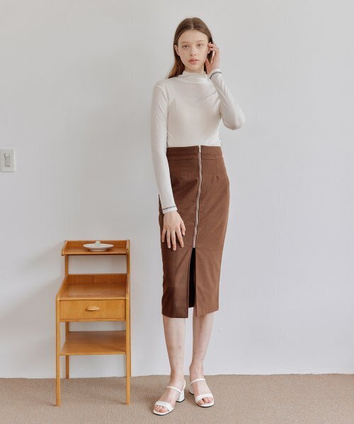 YUPPE（ヨッペ）の「CHECK ZIPPER SKIRT_BROWN（スカート・レディース・その他・SMALL）」の3枚目の写真