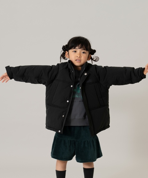 and D. petit main(앤 딥 티마인)의 「안솜 블루존/아우터/아타카(블루존)」｜블랙