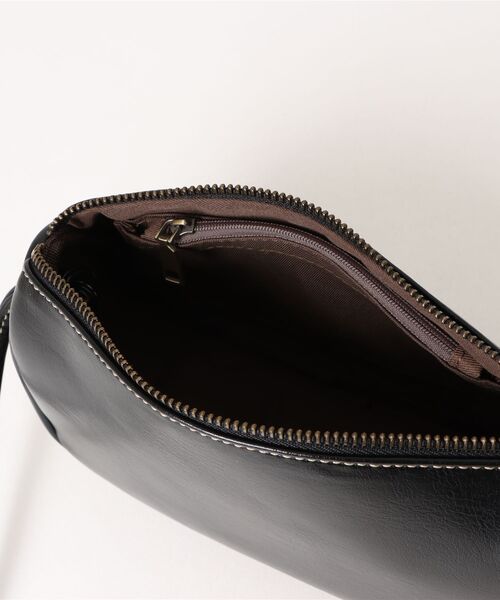NiiNa(ニーナ)の「【 NiiNa / ニーナ 】高品質レザー2WAYクラシックミニバッグ(ショルダーバッグ・レディース・ブラウン/ホワイト/ダークブラウン/ブラック・FREE)」の16枚目の写真