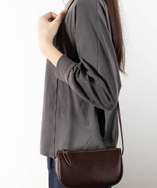 NiiNa(ニーナ)の「【 NiiNa / ニーナ 】高品質レザー2WAYクラシックミニバッグ(ショルダーバッグ・レディース・ブラウン/ホワイト/ダークブラウン/ブラック・FREE)」の8枚目の写真