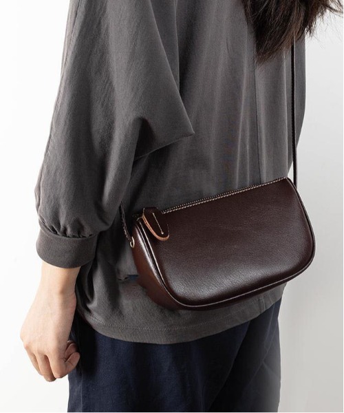 NiiNa(ニーナ)の「【 NiiNa / ニーナ 】高品質レザー2WAYクラシックミニバッグ(ショルダーバッグ・レディース・ブラウン/ホワイト/ダークブラウン/ブラック・FREE)」の12枚目の写真