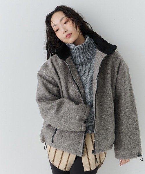 NUJOH(ヌゾ)の「Contrast Zip Boa Jacket / コントラストジップボアジャケット(ノーカラージャケット・レディース・ダークベージュ/アイボリー/グレー・FREE)」の18枚目の写真