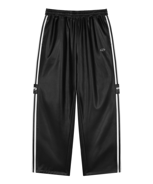 HYUNFIT（ヒョンフィット）の「PU LEATHER ICONIC TRACK PANTS（その他パンツ・メンズ・その他・MEDIUM/LARGE/X-LARGE）」の2枚目の写真