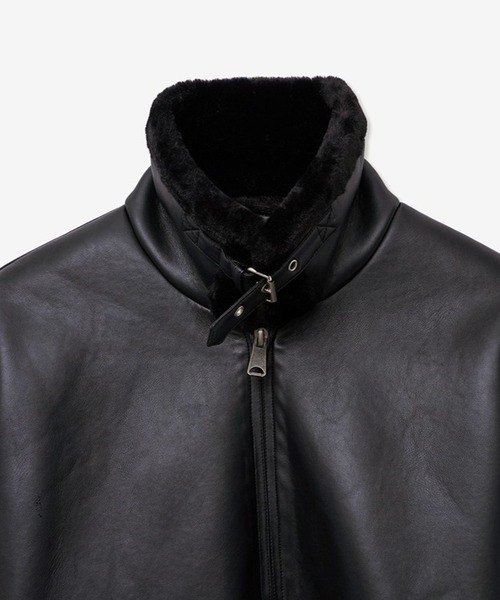 V2（ブイツー）の「V2／8227レザームートンコート(2wayカラー)（ムートンコート・メンズ・ブラック・MEDIUM/LARGE）」の14枚目の写真