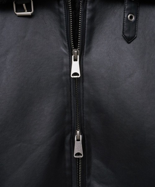 V2（ブイツー）の「V2／8227レザームートンコート(2wayカラー)（ムートンコート・メンズ・ブラック・MEDIUM/LARGE）」の15枚目の写真