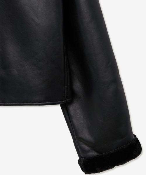V2（ブイツー）の「V2／8227レザームートンコート(2wayカラー)（ムートンコート・メンズ・ブラック・MEDIUM/LARGE）」の16枚目の写真