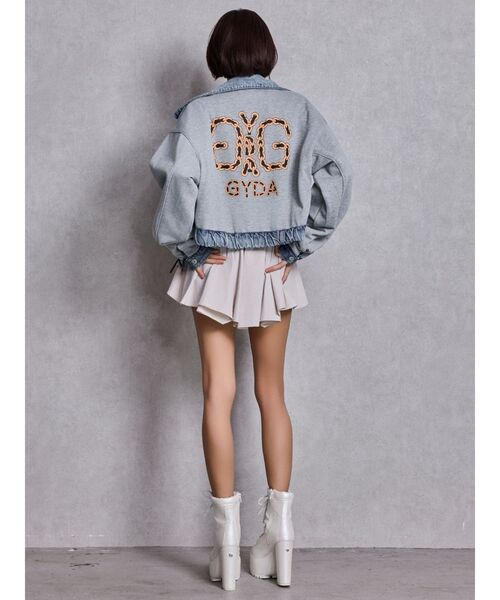 GYDA（ジェイダ）の「reversible chain Symmetry GYDAショートデニムGジャン（デニムジャケット・レディース・ライトブルー/ブルー・FREE）」の6枚目の写真