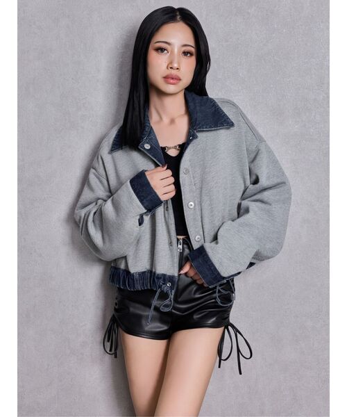 GYDA（ジェイダ）の「reversible chain Symmetry GYDAショートデニムGジャン（デニムジャケット・レディース・ライトブルー/ブルー・FREE）」の12枚目の写真