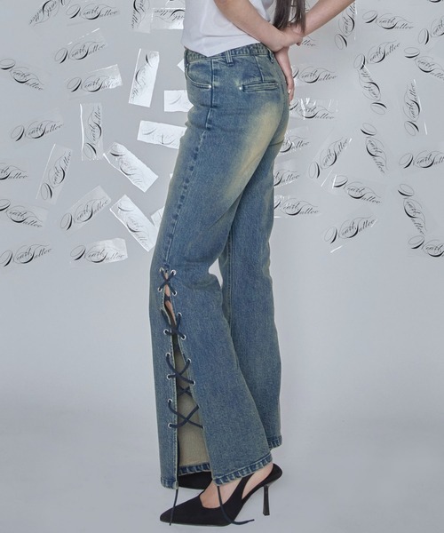 Heart Tattoo(ハートタトゥー)の「lace up flare denim / レースアップフレアデニム(デニムパンツ・レディース・ブラック系/ブルー系・0/1)」の2枚目の写真
