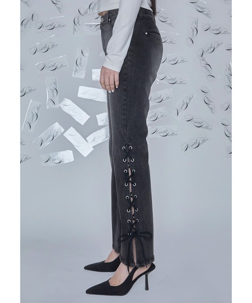 Heart Tattoo(ハートタトゥー)の「lace up flare denim / レースアップフレアデニム(デニムパンツ・レディース・ブラック系/ブルー系・0/1)」の14枚目の写真