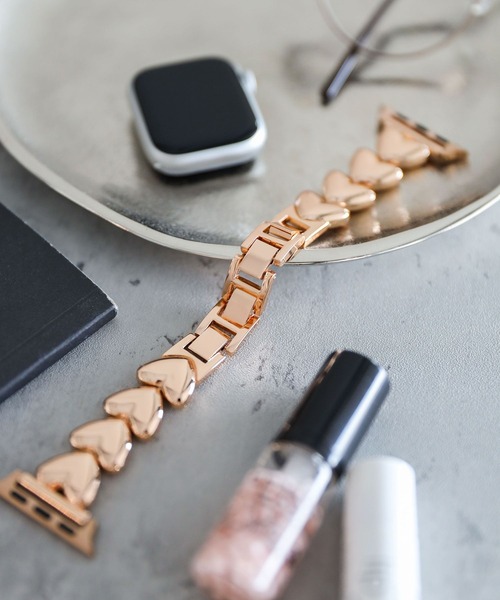 tiny tiny（ティニーティニー）の「Apple Watch / アップルウォッチ メタルハートベルト[tiny tiny(ティニーティニー)]（スマホグッズ・レディース・グレー/ピンク・0）」の2枚目の写真
