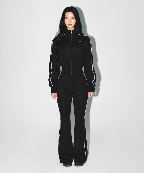 BORN TO WIN（ボーントゥウィン）の「W PIPING LINE ZIP UP JACKET [BLACK]（ジャージ・レディース・その他・1/2/3）」の3枚目の写真