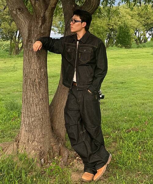SEQUENZ(シークエンズ)の「※WEB限定 / セットアップ対応 / ダブルポケットリジッドデニムJK /sqnz double pocket zip denim(ブルゾン・メンズ・ネイビー/ブラック系その他・SMALL/LARGE/MEDIUM)」の21枚目の写真