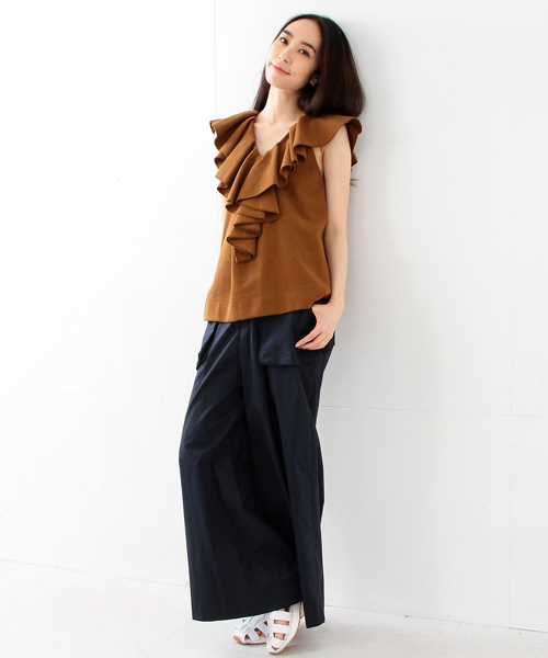 Ray BEAMS(レイビームス)の「RBS / パッチポケット ワイドパンツ(その他パンツ・レディース・ベージュ/ネイビー・0/1)」の12枚目の写真