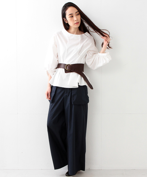 Ray BEAMS(レイビームス)の「RBS / パッチポケット ワイドパンツ(その他パンツ・レディース・ベージュ/ネイビー・0/1)」の3枚目の写真