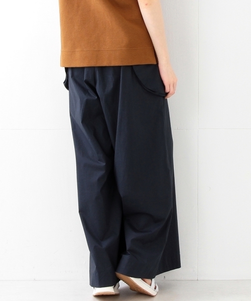Ray BEAMS(レイビームス)の「RBS / パッチポケット ワイドパンツ(その他パンツ・レディース・ベージュ/ネイビー・0/1)」の21枚目の写真