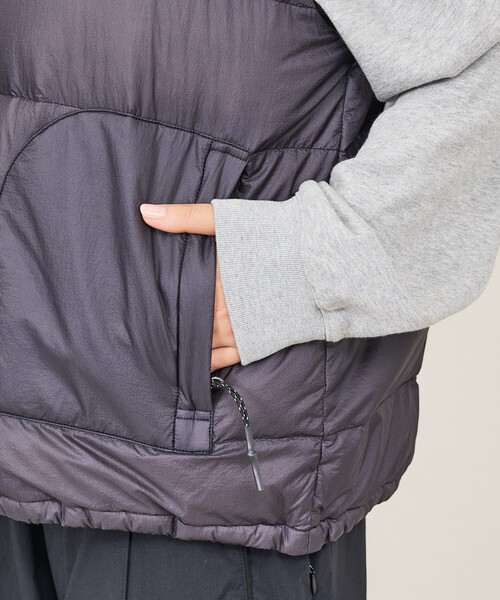 NANGA(ナンガ)の「【NANGA/ナンガ】SHEER DOWN VEST/ シアーダウンベスト/N2600-0K009D(ダウンベスト・メンズ・ブラック/グレー・M/L)」の11枚目の写真