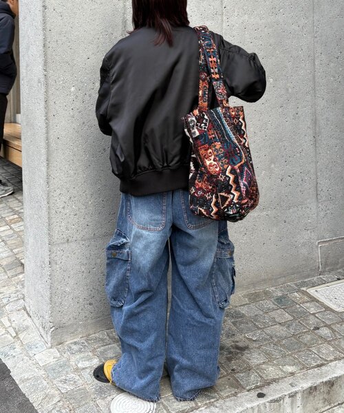 CIAOPANIC TYPY（チャオパニックティピー）の「【SOUNDS GOOOOD】立体ポケットバレルデニム（デニムパンツ・レディース・サックスブルー/ブラック/インディゴブルー・ONE SIZE）」の22枚目の写真