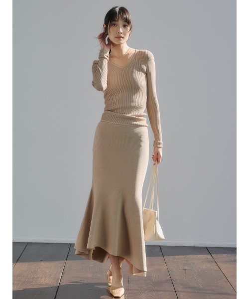 anuans（アニュアンス）の「リュクスビスコースニットプルオーバー（ニット/セーター・レディース・ホワイト/ベージュ/ネイビー/ブラック/レッド/サックスブルー・S/M）」の14枚目の写真