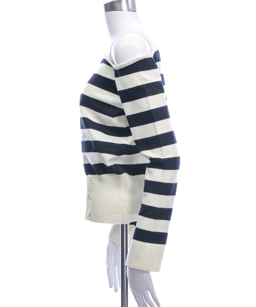 clear（クリア）の「ワンショルダーデザインニットトップス[カジュアル 着回し抜群 大人]≪新作≫（ニット/セーター・レディース・ブラック/レッド/ブラック系その他/グレー・F）」の21枚目の写真