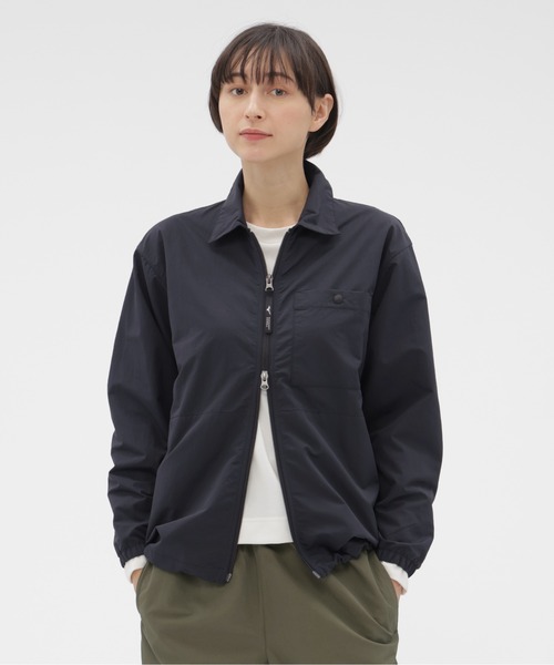 MARGARET HOWELL（マーガレットハウエル）の「WATER REPELENT NYLON POPLIN（Tシャツ/カットソー・レディース・ネイビー/カーキ・2/1）」の11枚目の写真
