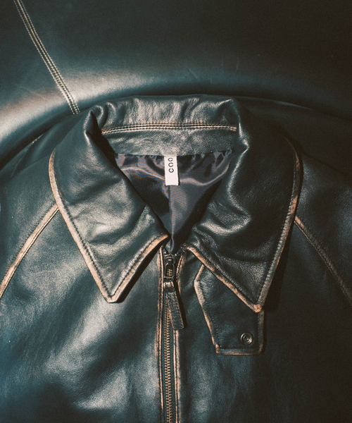 CCU (シーシーユー)の「CCU(シーシーユー) 別注 Sheep "Rub"Leather ブルゾン(ライダースジャケット・メンズ・ブラック系その他・1/2/3)」の5枚目の写真