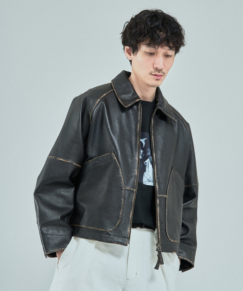 CCU (シーシーユー)の「CCU(シーシーユー) 別注 Sheep "Rub"Leather ブルゾン(ライダースジャケット・メンズ・ブラック系その他・1/2/3)」の10枚目の写真