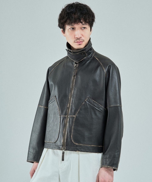 CCU (シーシーユー)の「CCU(シーシーユー) 別注 Sheep "Rub"Leather ブルゾン(ライダースジャケット・メンズ・ブラック系その他・1/2/3)」の22枚目の写真
