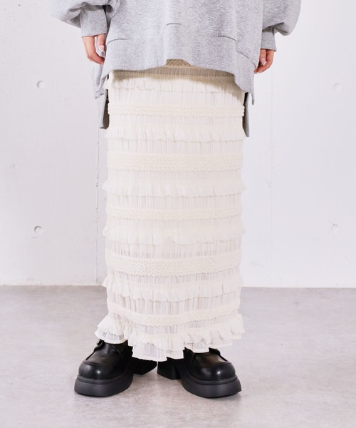 archives(アルシーヴ)の「シャーリングフリルタイトスカート(スカート・レディース・アイボリー/ブラック・MEDIUM)」の5枚目の写真