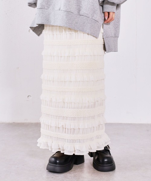 archives(アルシーヴ)の「シャーリングフリルタイトスカート(スカート・レディース・アイボリー/ブラック・MEDIUM)」の4枚目の写真