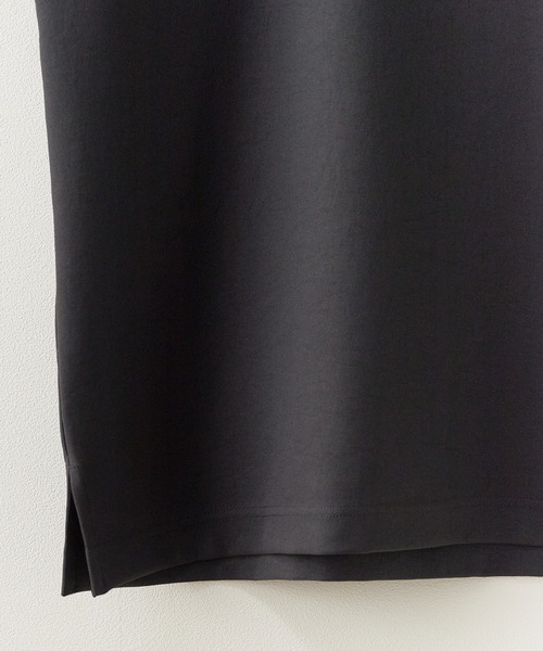 DESCENTE ALLTERRAIN(デサント オルテライン)の「DESCENTE ALLTERRAIN/デサントオルテライン STRETCH TWILL H/S T-SHIRT ブランドロゴ 半袖Tシャツ 2026年春夏(Tシャツ/カットソー・メンズ・ブラック・M/L/O)」の4枚目の写真