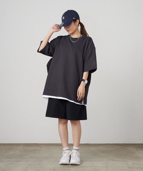 DESCENTE ALLTERRAIN(デサント オルテライン)の「DESCENTE ALLTERRAIN/デサントオルテライン STRETCH TWILL H/S T-SHIRT ブランドロゴ 半袖Tシャツ 2026年春夏(Tシャツ/カットソー・メンズ・ブラック・M/L/O)」の20枚目の写真