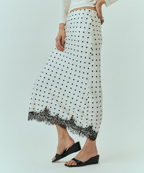 DRWCYS（ドロシーズ）の「ドットレースナロースカート（スカート・レディース・ホワイト/ブラック・FREE）」の4枚目の写真
