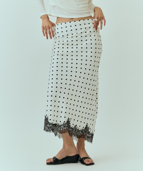 DRWCYS（ドロシーズ）の「ドットレースナロースカート（スカート・レディース・ホワイト/ブラック・FREE）」の5枚目の写真