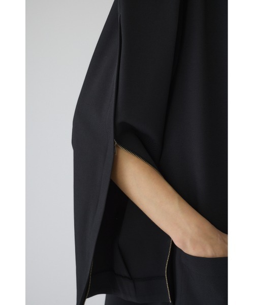 RIM.ARK(リムアーク)の「Open sleeve tailored JK オープン スリーブ テーラード ジャケット(テーラードジャケット・レディース・ブラック/ライトグリーン・FREE)」の12枚目の写真