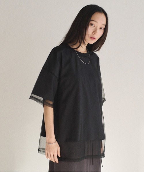 SOYEN(ソイエン)の「チュールドッキングレイヤードシアーTシャツ(Tシャツ/カットソー・レディース・ホワイト/チャコール・F)」の2枚目の写真