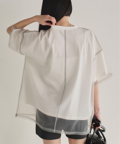 SOYEN(ソイエン)の「チュールドッキングレイヤードシアーTシャツ(Tシャツ/カットソー・レディース・ホワイト/チャコール・F)」の6枚目の写真