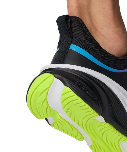UNDER ARMOUR(アンダーアーマー)の「UAローグ6(ランニング/メンズ)(スニーカー・メンズ・ブラック系その他・27.5cm/26.5cm/25.5cm/28.0cm/25.0cm/27.0cm/28.5cm/26.0cm/29.0cm)」の9枚目の写真